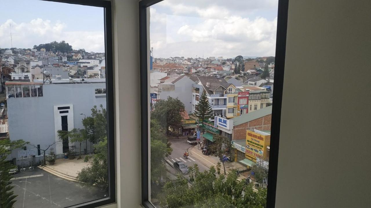 Ivy Hotel Dalat Bagian luar foto