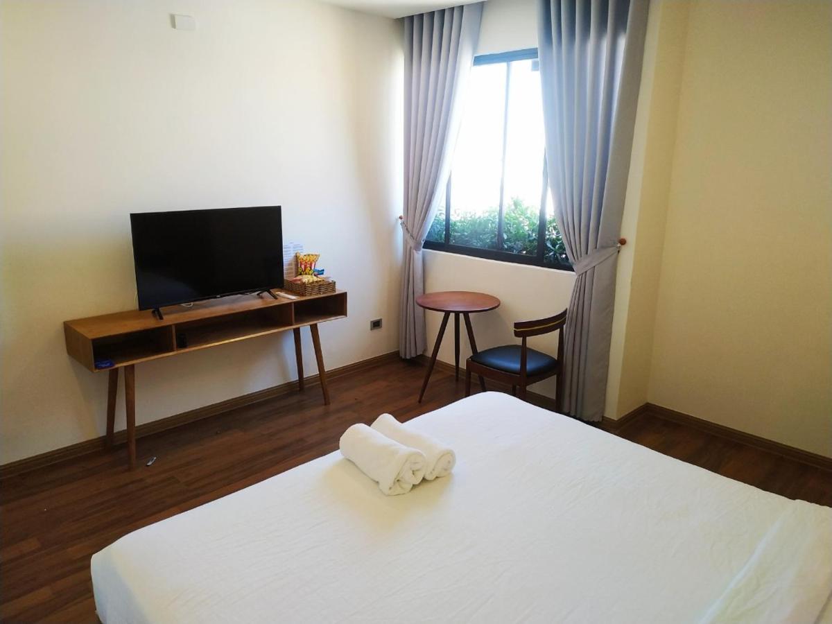 Ivy Hotel Dalat Bagian luar foto