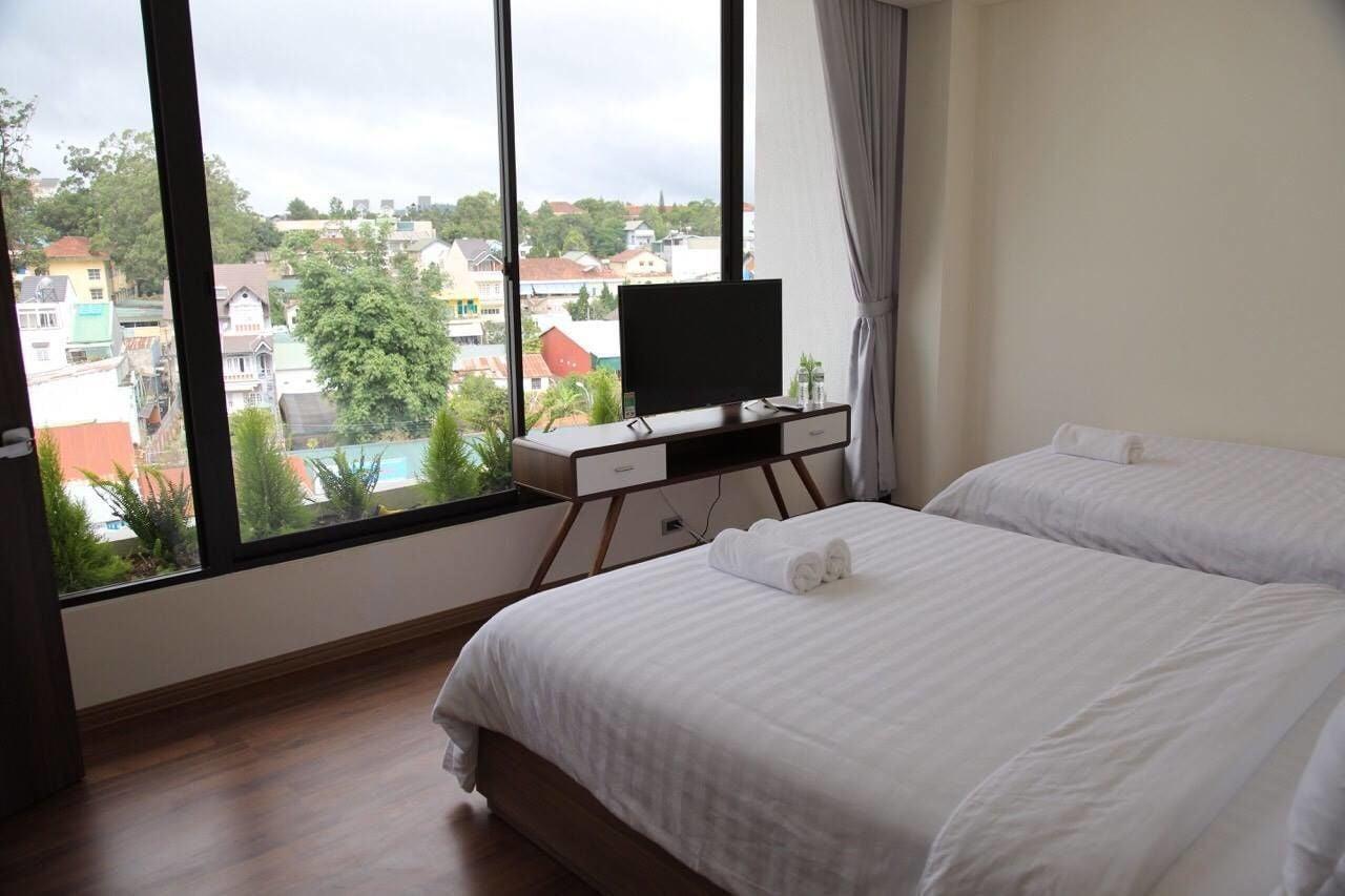 Ivy Hotel Dalat Bagian luar foto