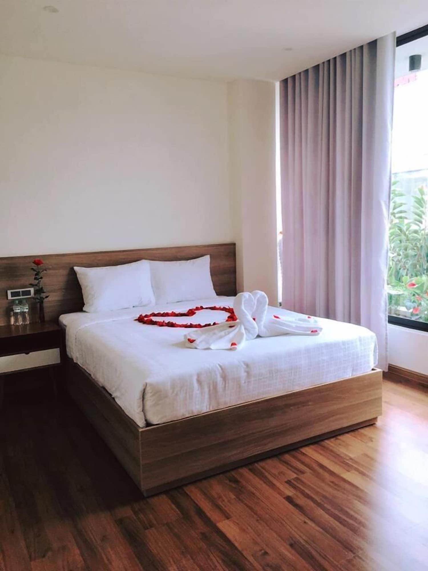 Ivy Hotel Dalat Bagian luar foto