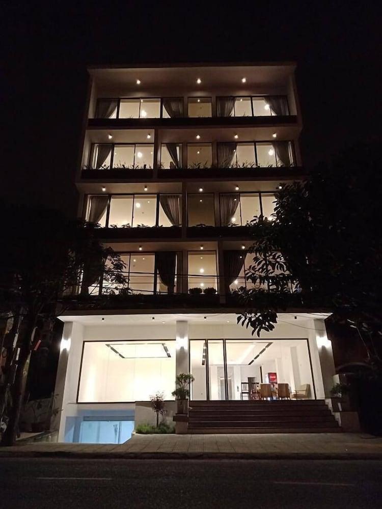 Ivy Hotel Dalat Bagian luar foto