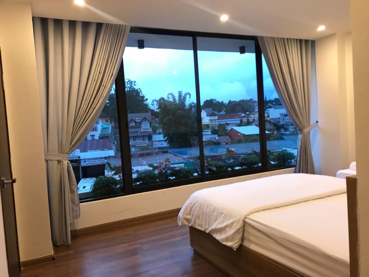 Ivy Hotel Dalat Bagian luar foto