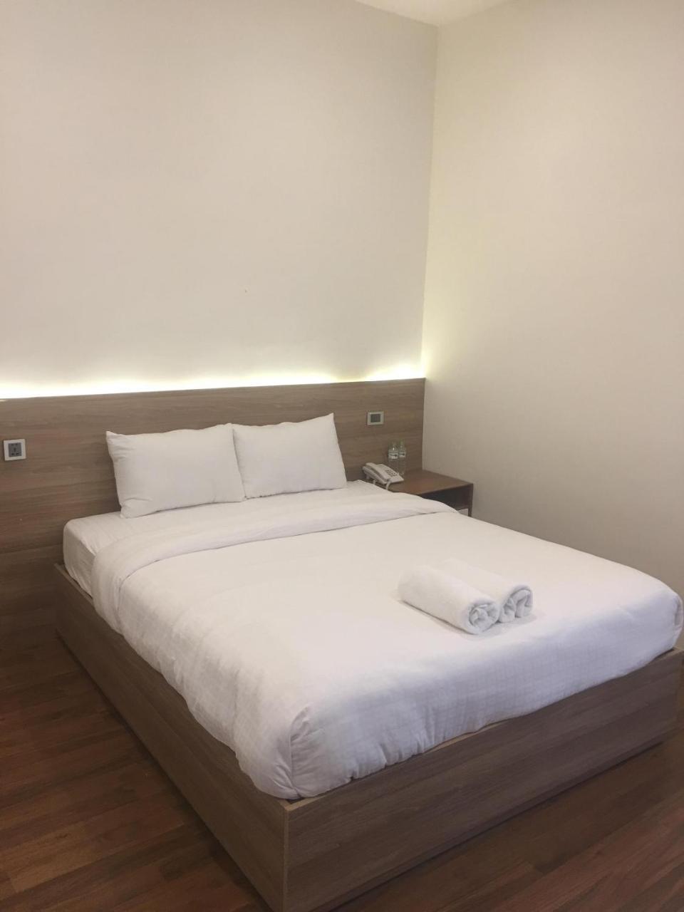 Ivy Hotel Dalat Bagian luar foto