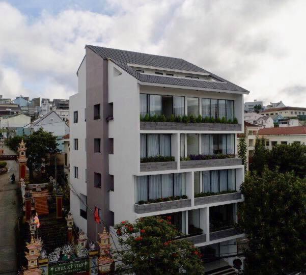 Ivy Hotel Dalat Bagian luar foto